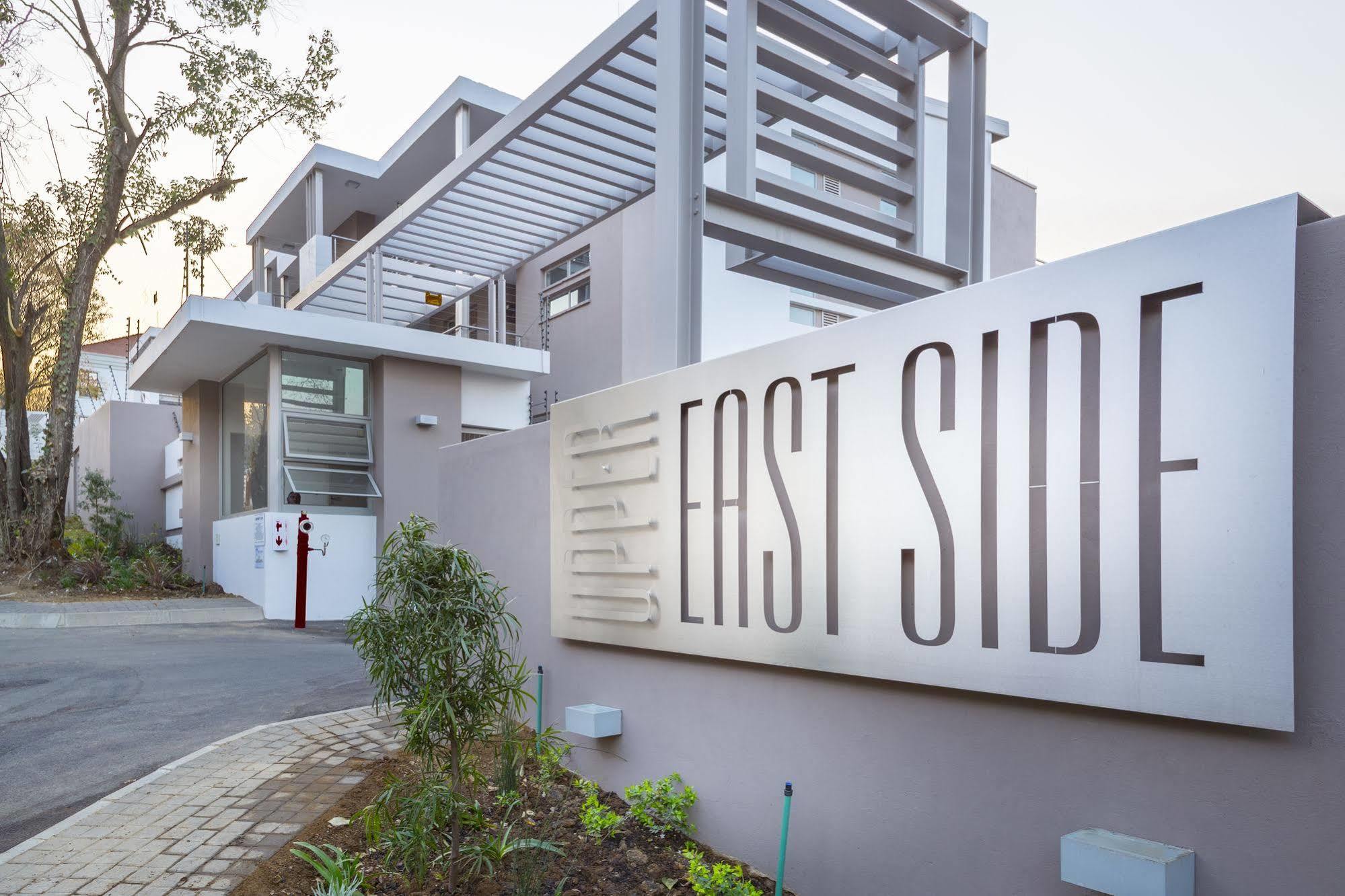 C.A.G - Upper East Side Apartment Sandton Bagian luar foto